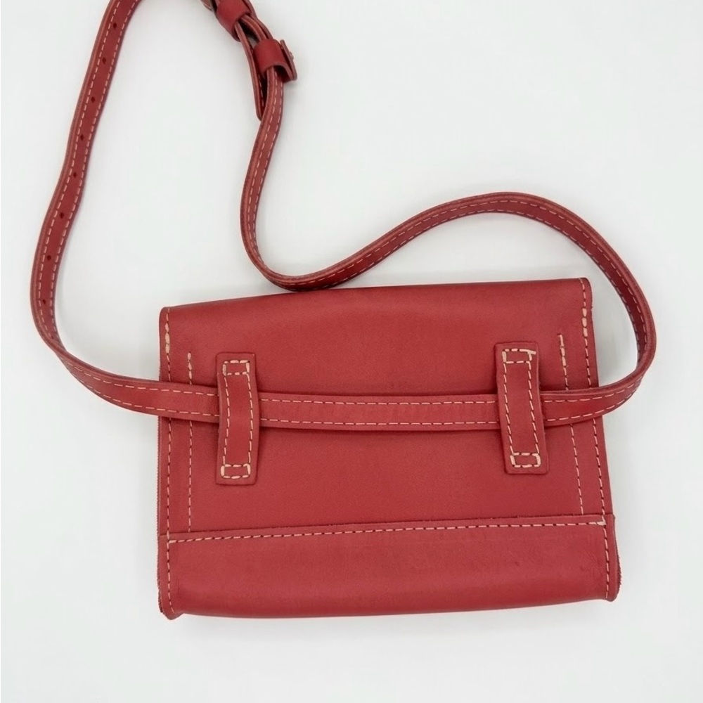 Portland Leather Goods Basic Belt Bag in Tulip (Retired Color!) - Picture 2 of 7